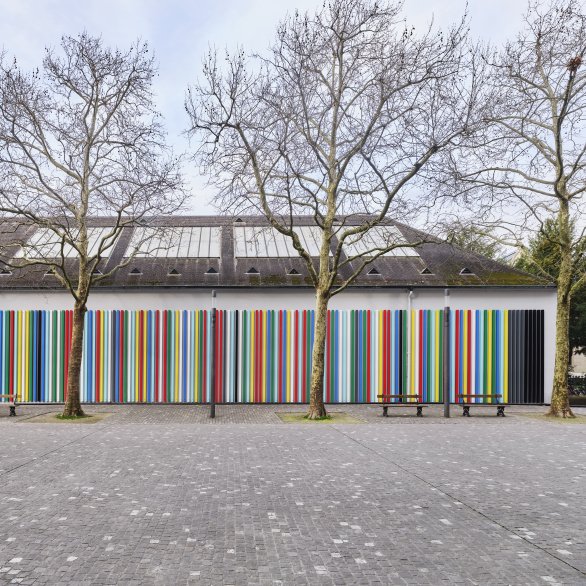 Coumba Samba, Wild Wild Wall, 2025, Installationsansicht, in: Coumba Samba, Wild Wild Wall, Kunsthalle Basel Back Wall Project, 2025, Foto: Philipp Hänger / Kunsthalle Basel