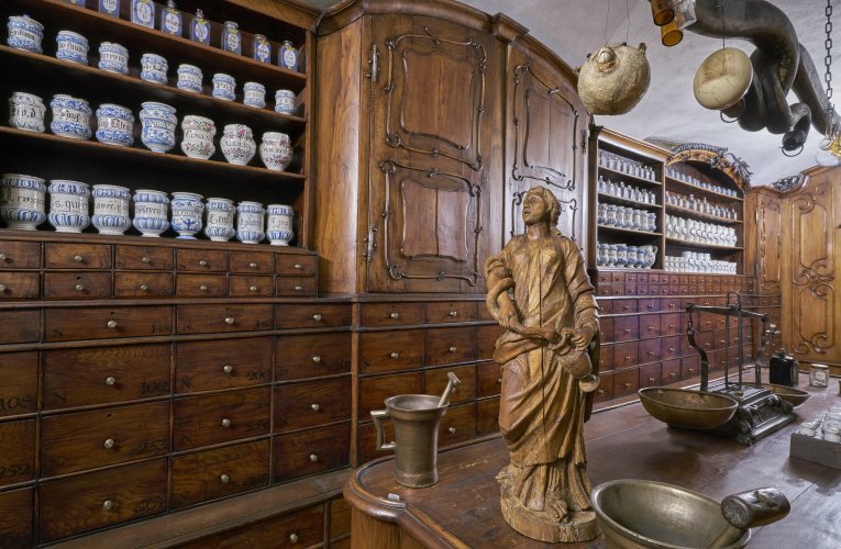 Le musée de la pharmacie de l'Université de Bâle