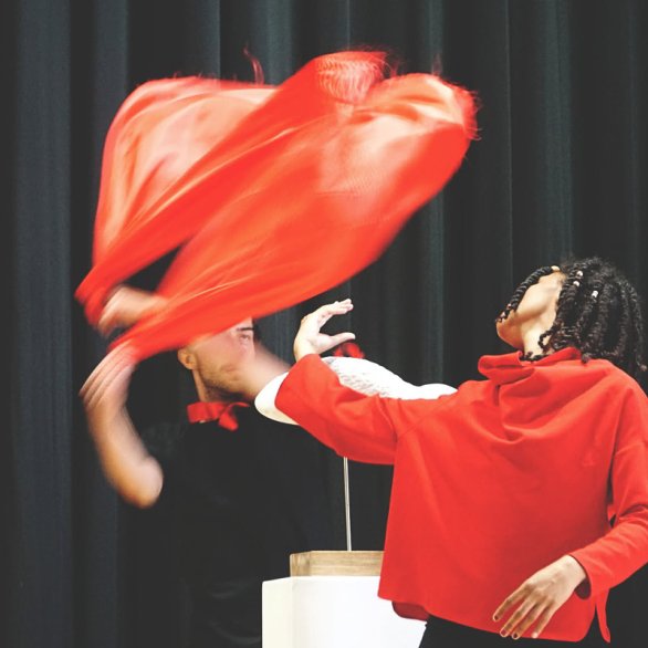 TRIO Festival, Tanztheater Öflingen; Bild: © Alexandr Azarkevitch