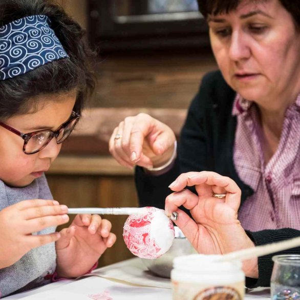 Allons de l'Avent ! - Atelier en famille ©Dorothée Parent