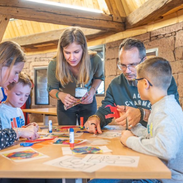 And then there was light!- Family workshop ©Vincent Schneider