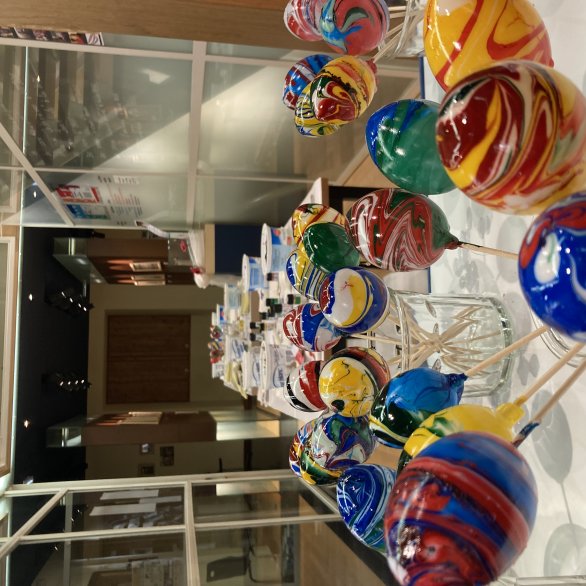 Atelier ENFANT : Œufs de Pâques aux tourbillons de couleurs (à partir de 8 ans)