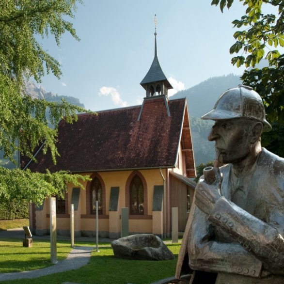 Sherlock Holmes Museum in der Englischen Kirche Meiringen