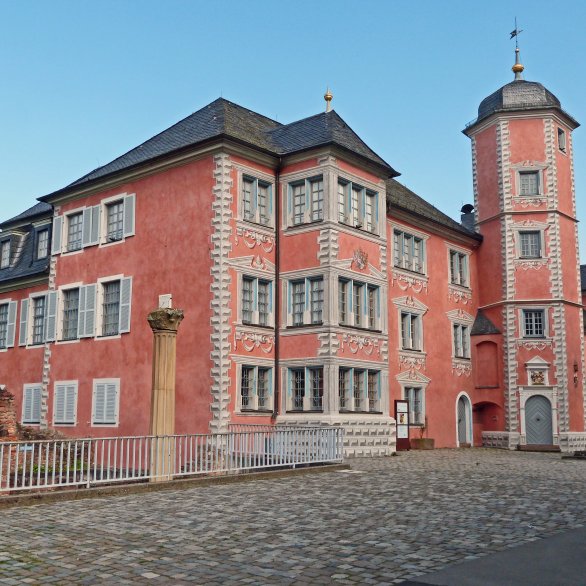 Eingang Lobdengau-Museum Ladenburg über den Bischofshof