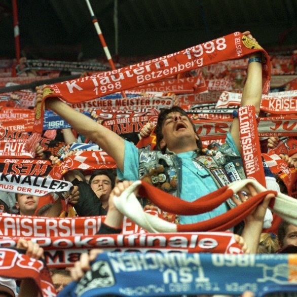 FCK-Fans feiern den Meistertitel 1998.